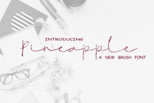 The Pineapple Font: A Script Handwritten Typographic Gem for Creative Makers